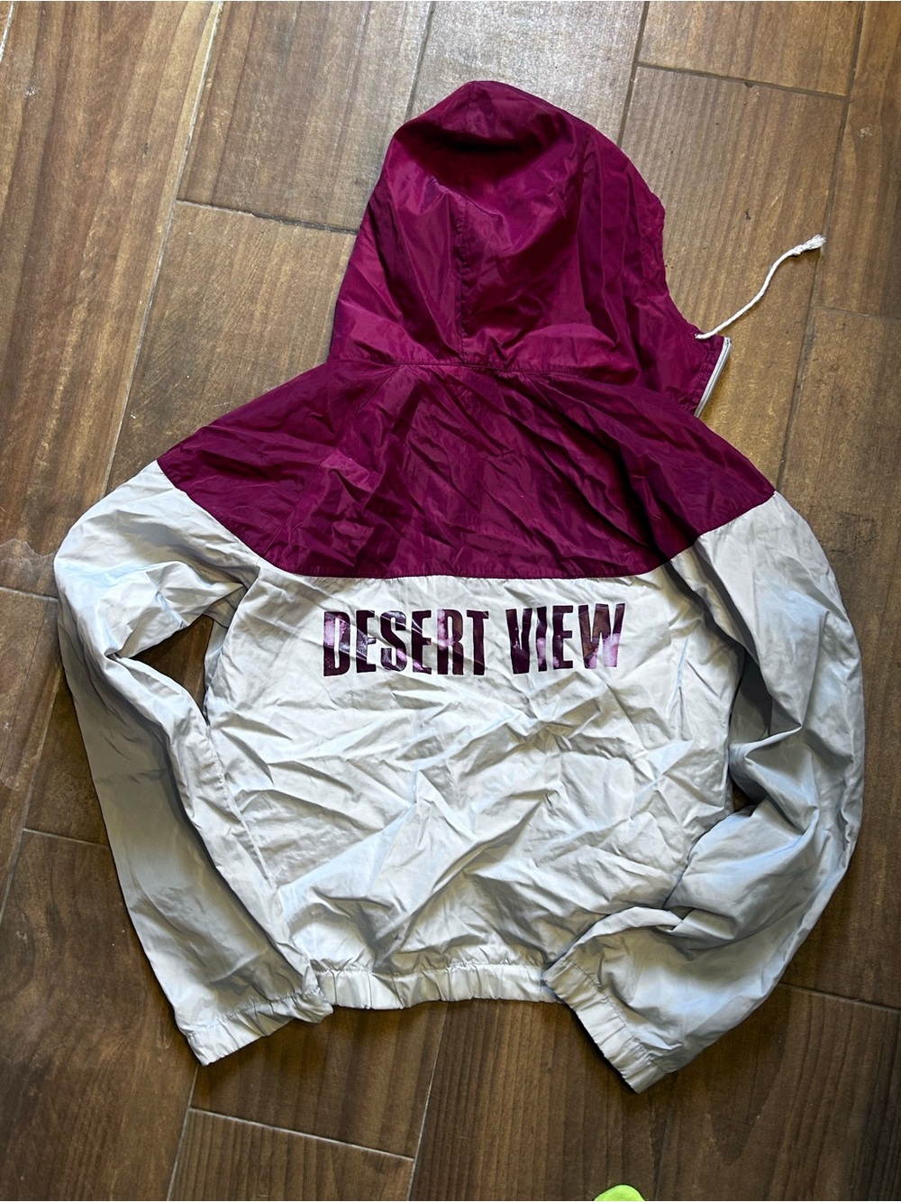 Desert view Nike Two-Tone Hooded Windbreaker Jacket in Burgundy and Light Gray